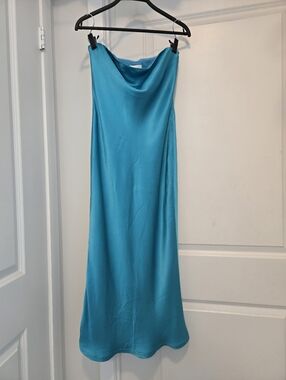 missguided satin cowl neck maxi slip dress in blue Purple Missguided Satin Cowl Neck Maxi Slip Dress In Blue Lavender Cowl Neck Silk Satin Maxi